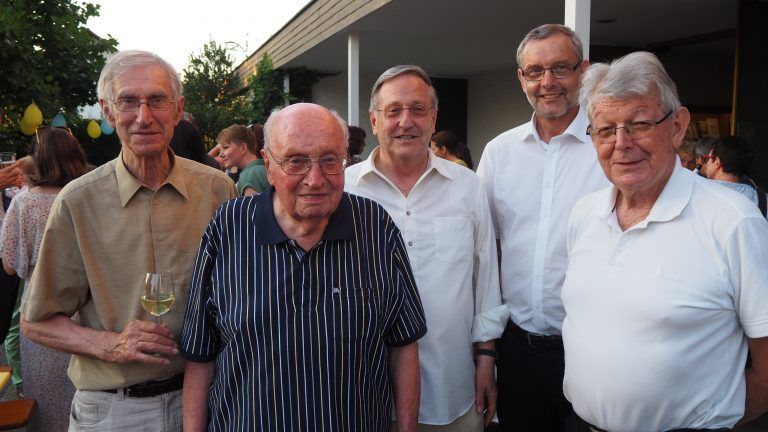 Vikar Elmar Simma, Pfarrer i. R. Franz Eberle, Wilfried Blum, Erich Baldauf und Bischof Erwin Kräutler.