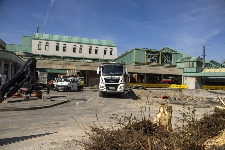 Ausweichgebäude im Bau: Wann wird der alte Bregenzer Bahnhof abgerissen?